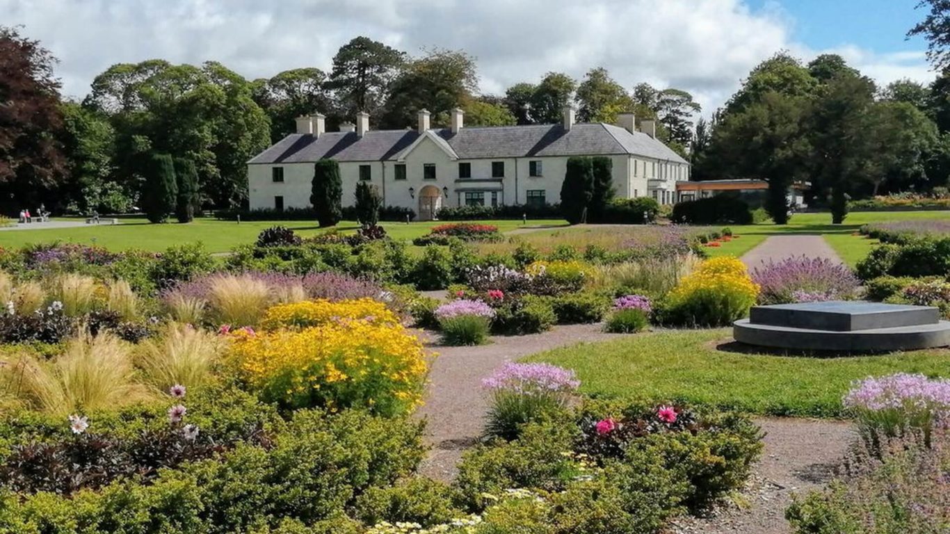 Killarney House